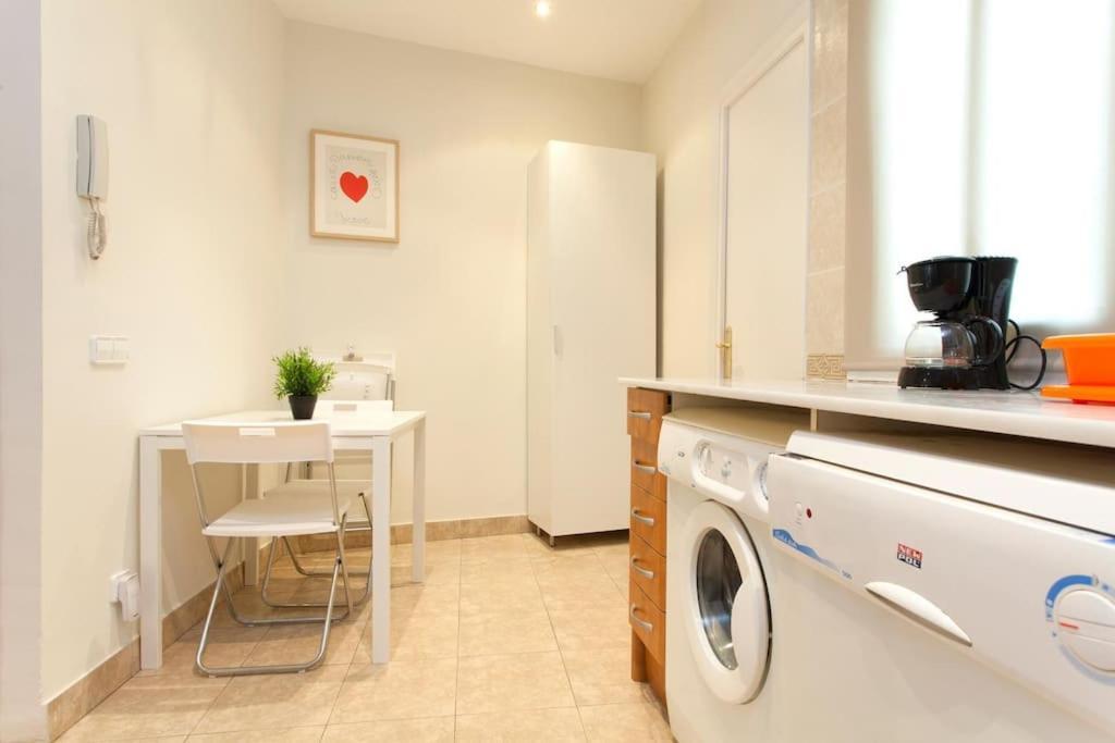 Apartment Centrico Estudio Zona Ramblas 22