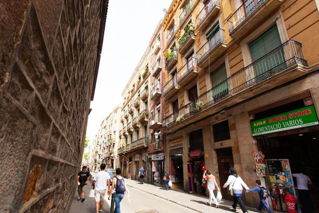 Centrico Estudio Zona Ramblas 22